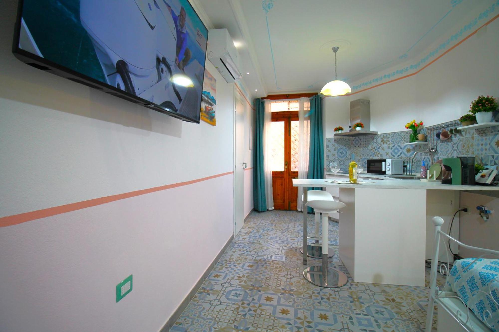 Pintor 12 Cagliari Apartment Luaran gambar